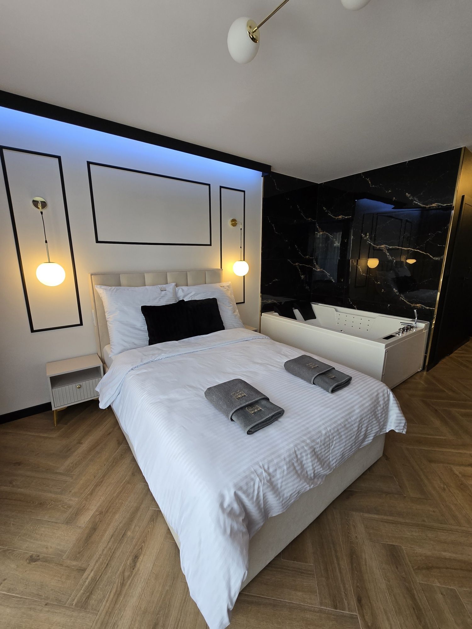 Apartament z jacuzzi nad Motławą