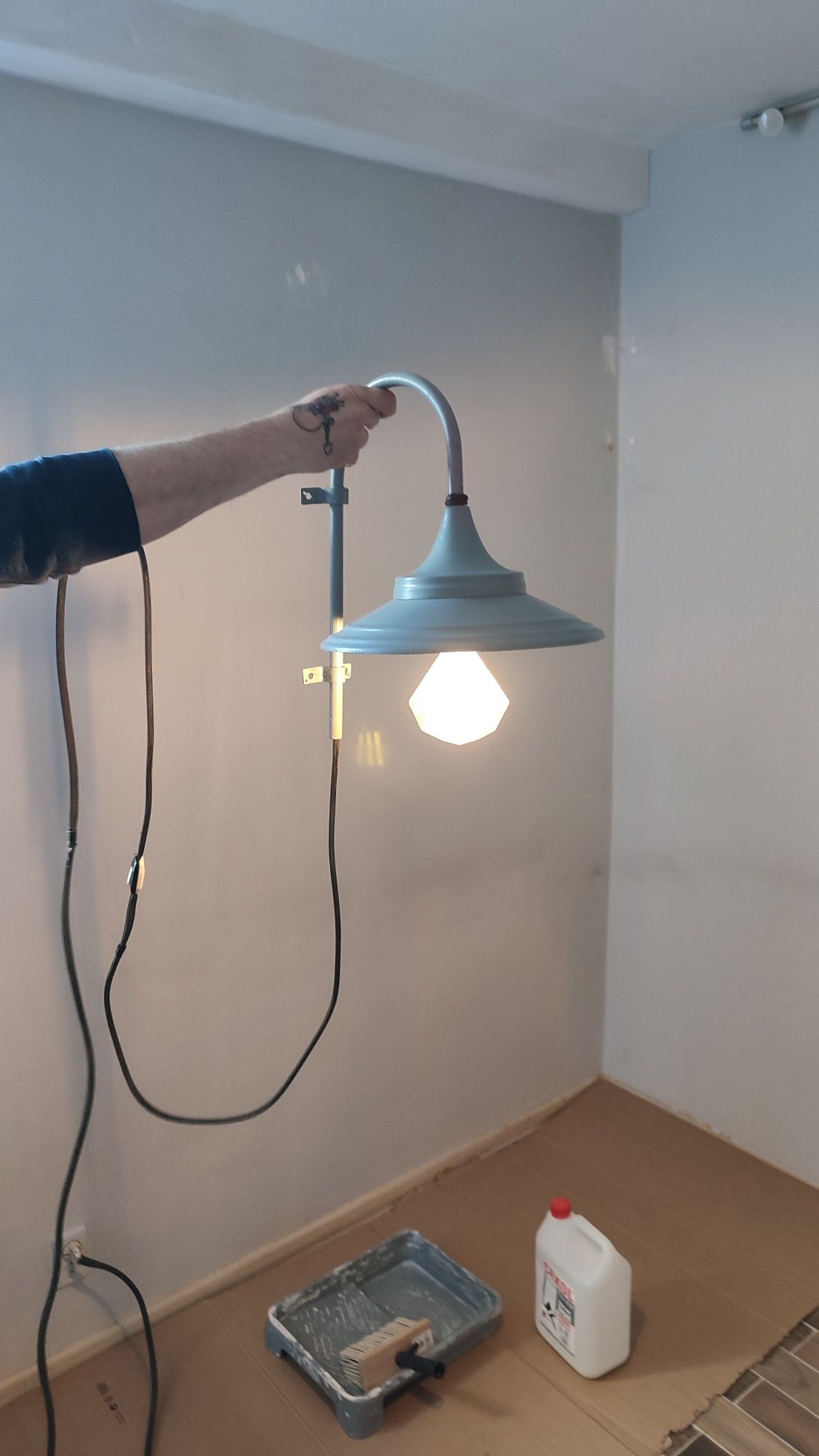 Lampa wisząca uliczna loft