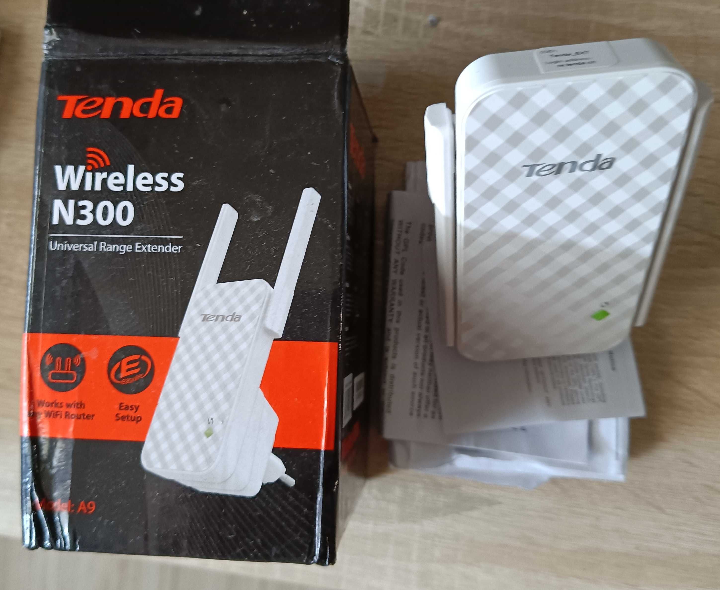 Tenda A9 (802.11b/g/n 300Mb/s) plug repeater wzmacniacz sieci jak NOWY