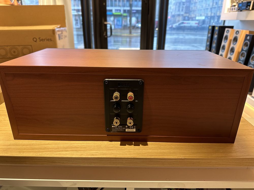 KEF Q200 C kolor cherry