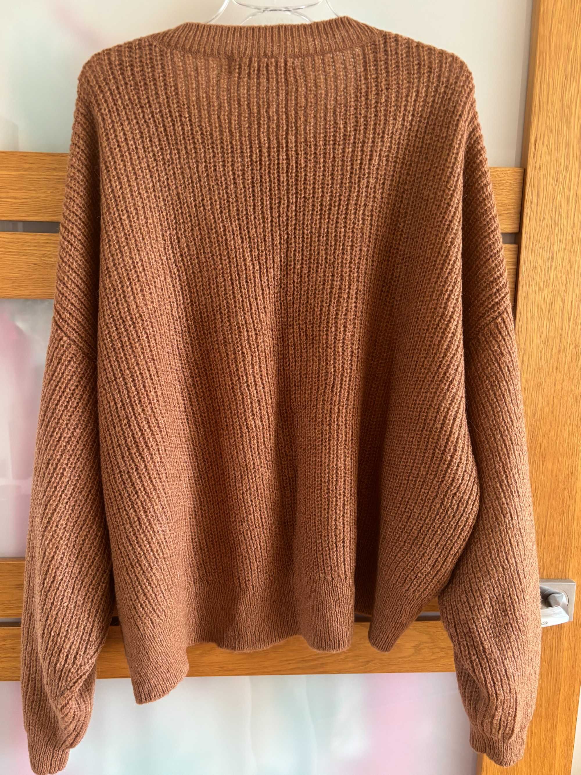 Sweter HM brązowy