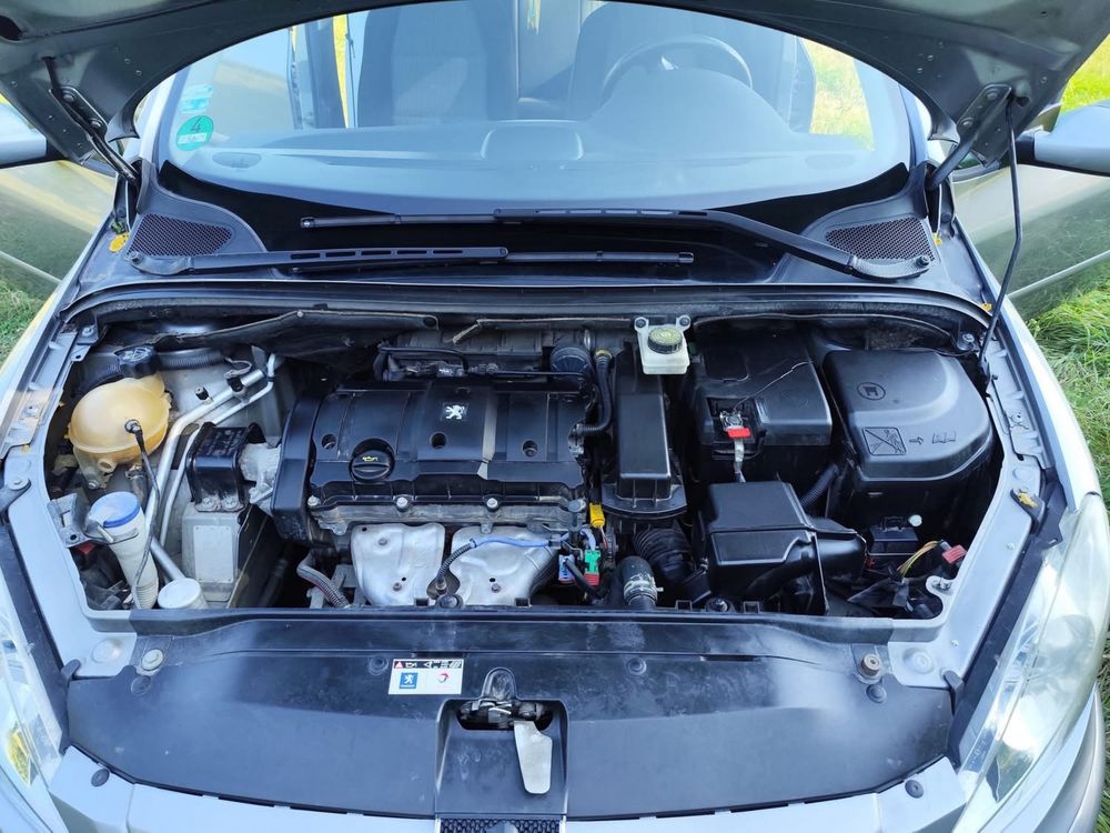PEUGEOT.307. 2005 рік