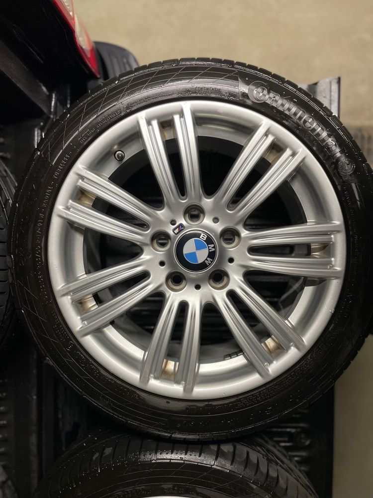 Oryginalne felgi BMW m-pakiet 17” z oponami letnimi continental