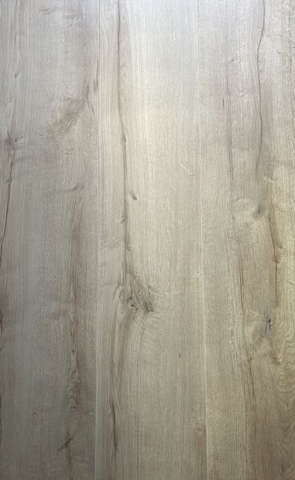 Panele podłogowe 8mm AC4 V-fuga 30-lat gwarancji M in Austria płytki