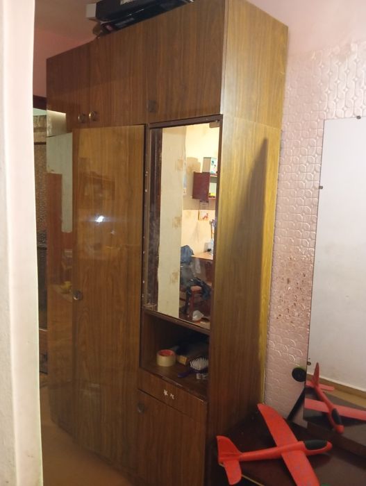 шкаф в прихожую б"/у