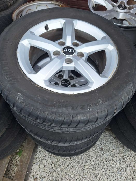 Alu felgi Aluminiowe 17" Audi A3 A4 A5  Q3 Q2 5x112 Opony Komplet