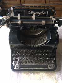 Пишущая машинка Olympia