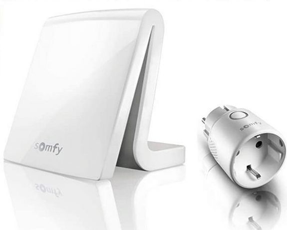 Somfy Tahoma Smart-Home Box z 
radiową wtyczką pośrednią