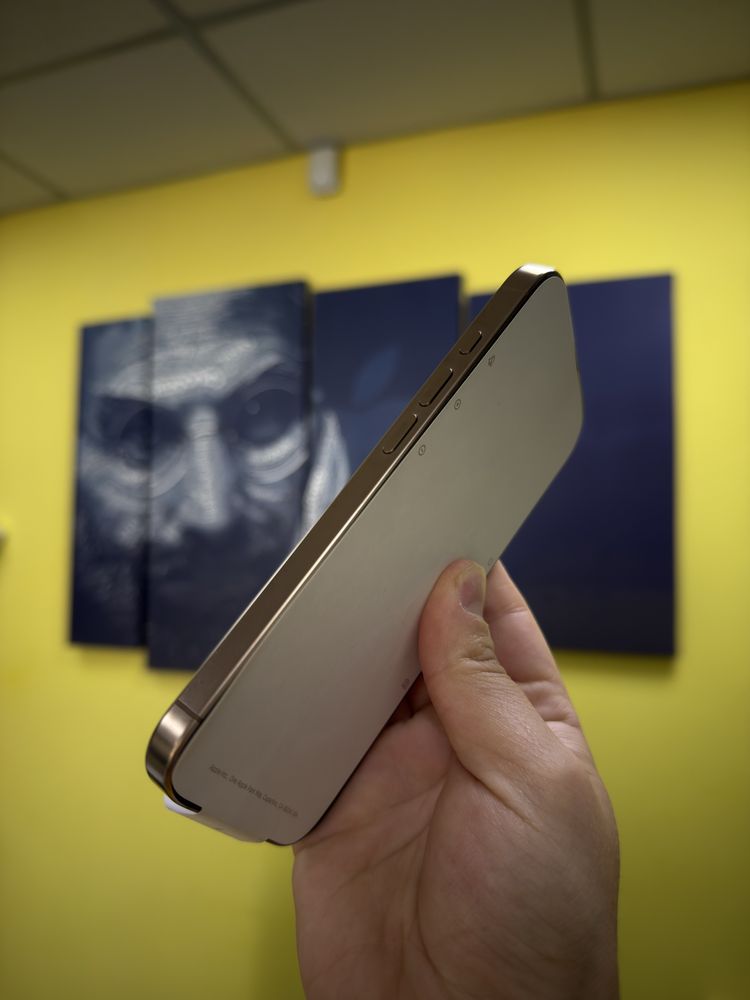 Apple Iphone 16Pro 128GB Dessert Titanium