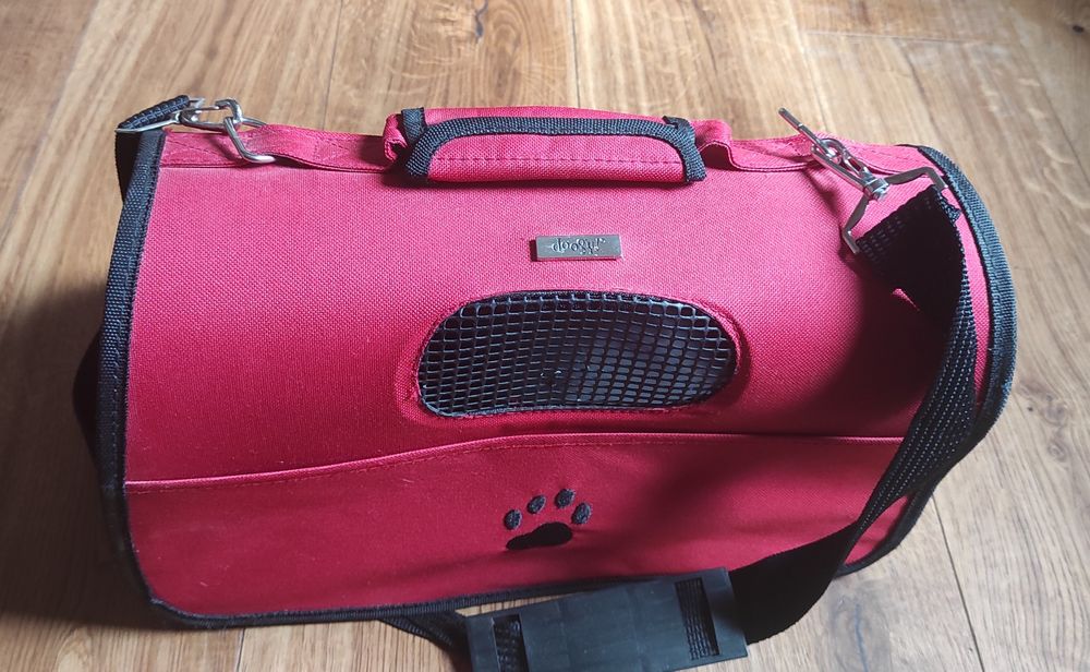 Переноска для тварин