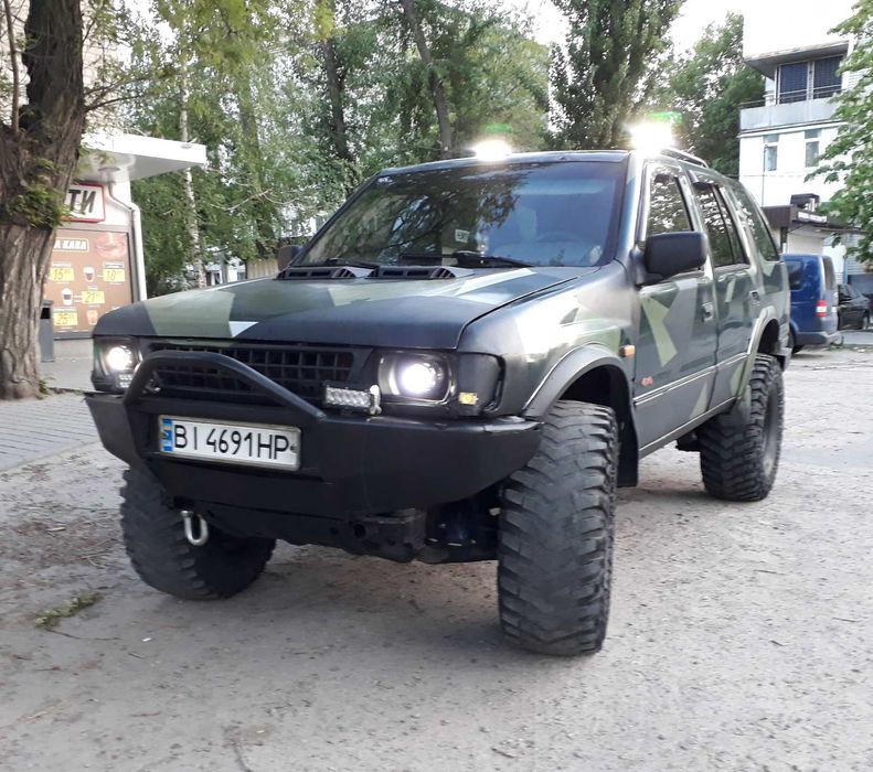 OPEL FRONTERA 4×4, 2.4 ГБО, бойова конячка
