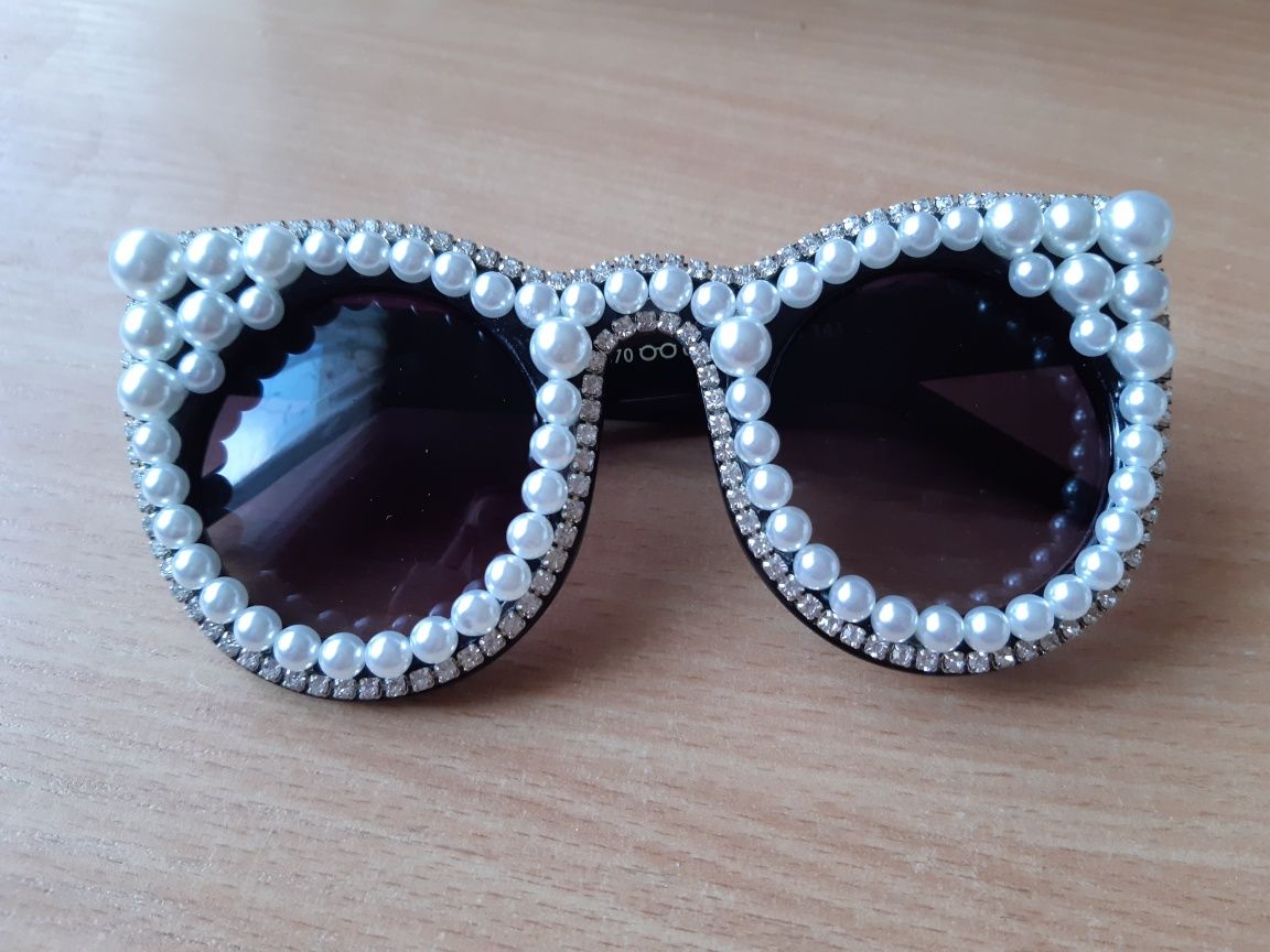 Unikalne Okulary przeciwsłoneczne z perełkami