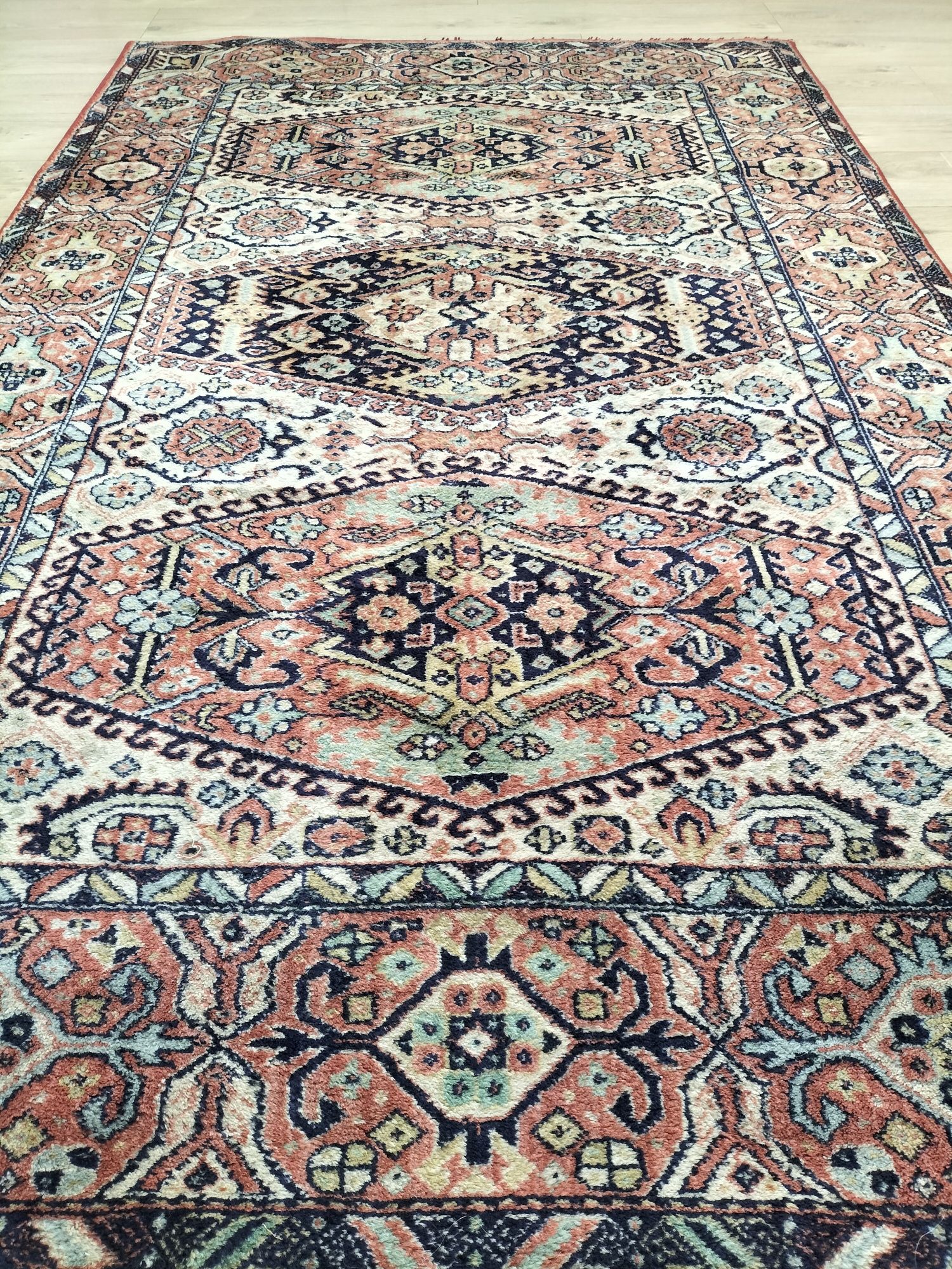 Orientalny wełniany dywan Tabed 125x200cm nr 1153