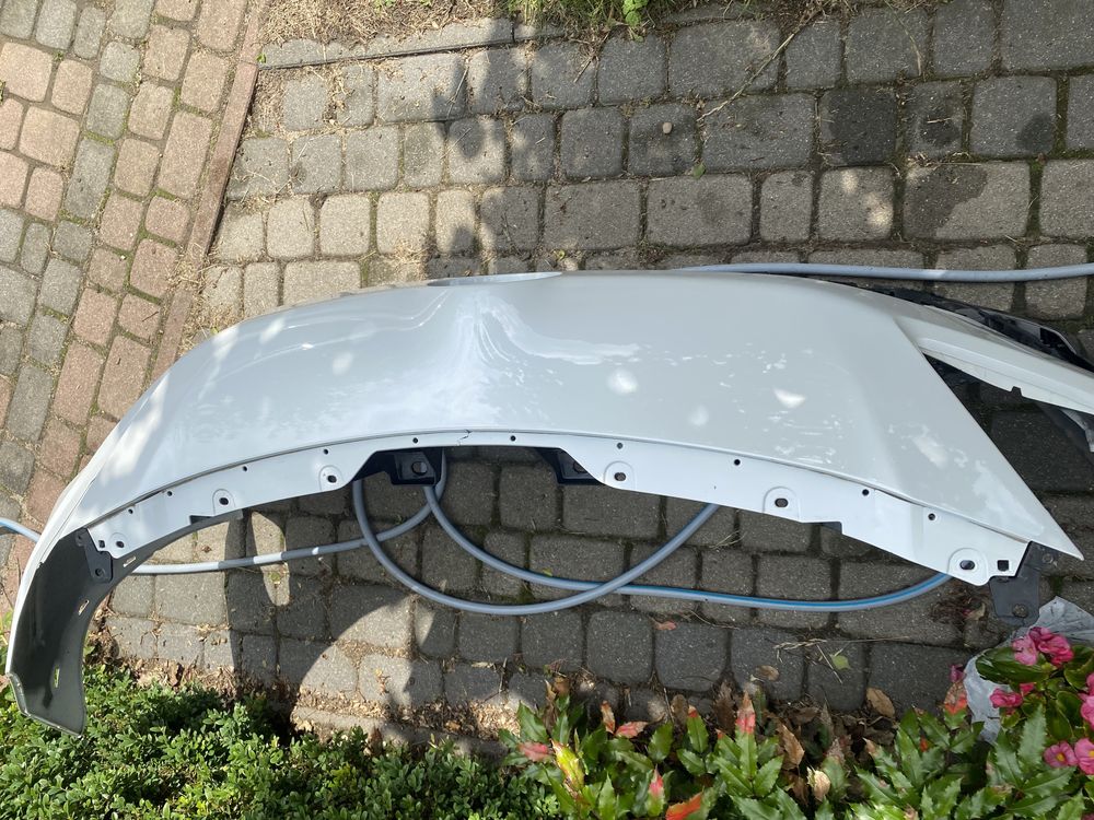 Zderzak yaris cross adventure premier edition