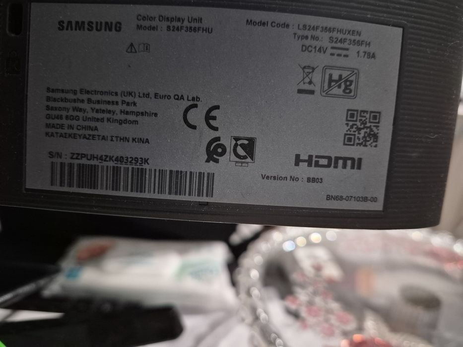 Monitor Samsung LS24F