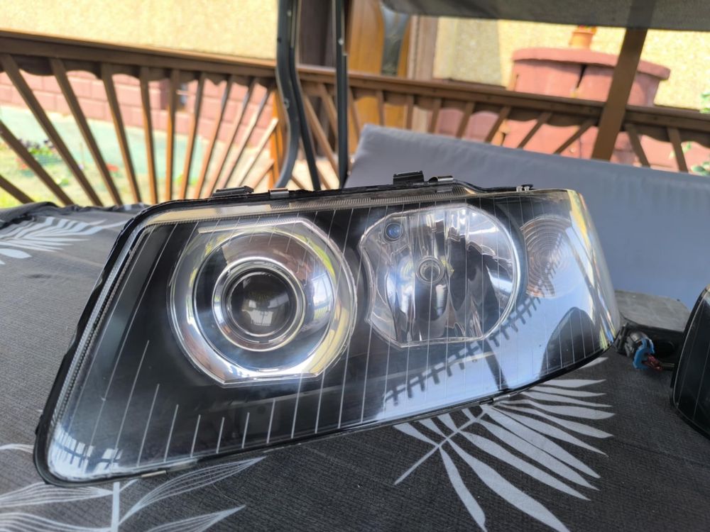 Lampy Xenon Audi s3 8l