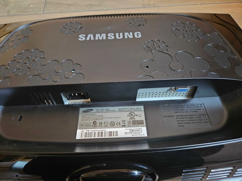 Monitor LCD SAMSUNG 2233SN FULL HD 1080P