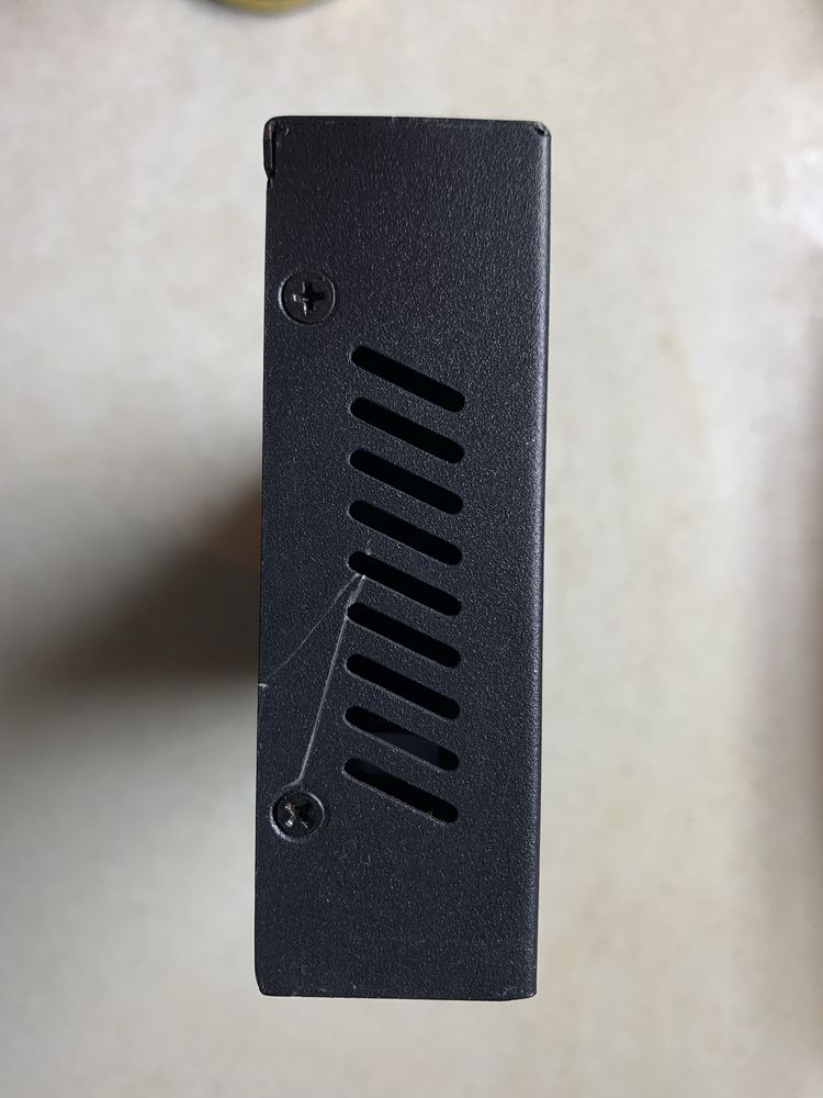 Network Switch / Комутатор POE110 EL