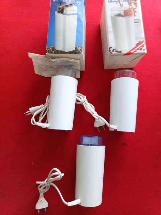 Młynek do kawy Predom Prespol Niewiadów z czasów PRL