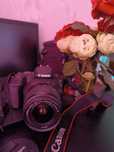Продам фотоапарат Canon EOS200D