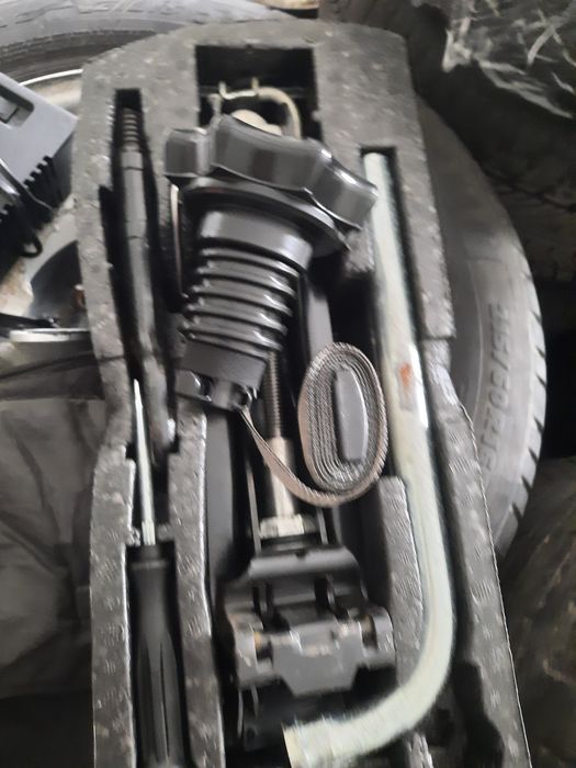 Органайзер запасного колеса шкода сеат фольксваген ауді