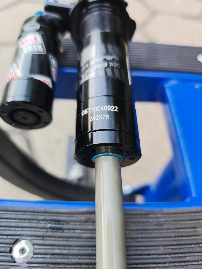Rockshox vivid 5.1 241x76