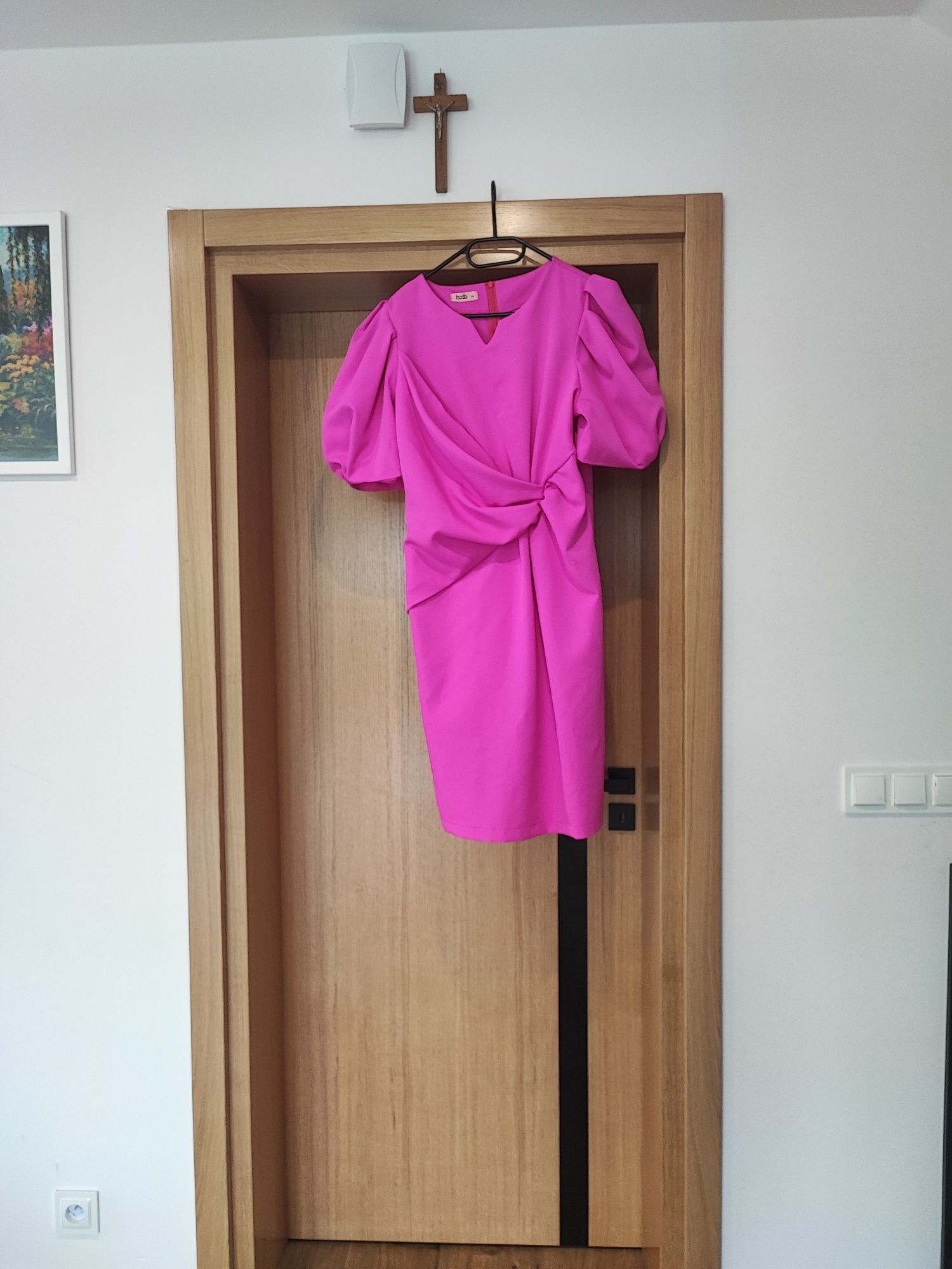 Śliczna sukienka fuksja idealna na wesele,komunię i inne imp