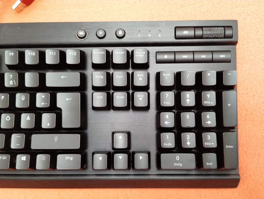 Klawiatura Corsair k70 używana