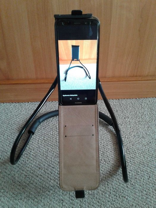 Stojak na telefon