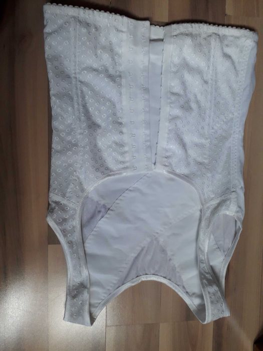 Gorset wyszczuplająco-modelujący Mitex