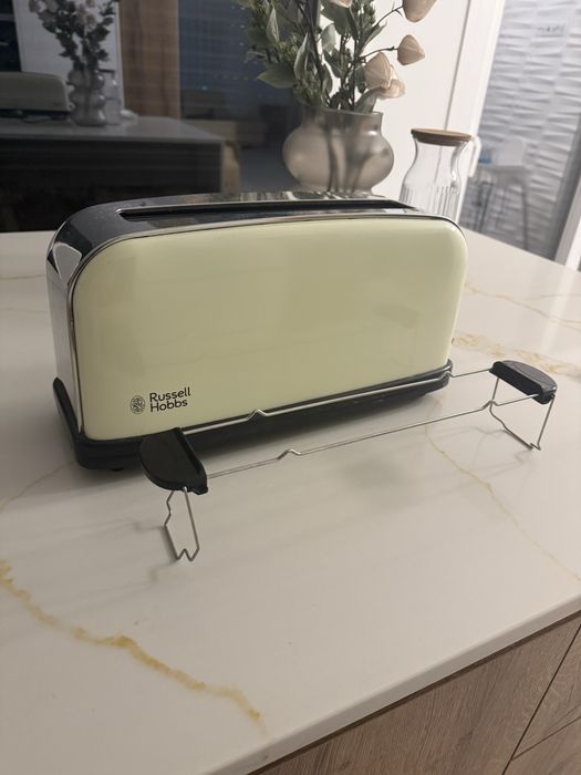 Torradeira Russell Hobbs