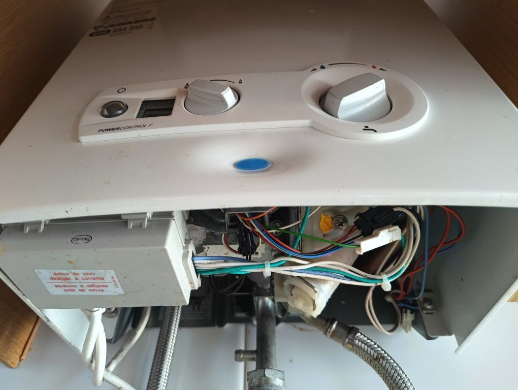 Esquentador ventilado e inteligente Junkers