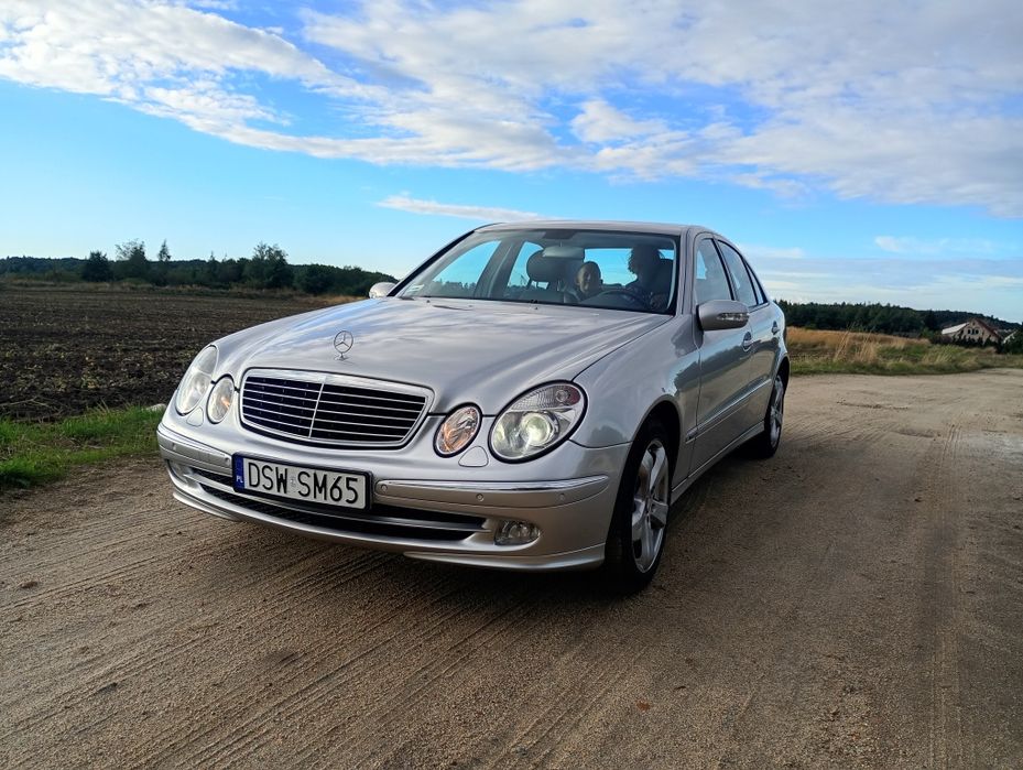 Mercedes w211 E320 4matic + Airmatic benzyna