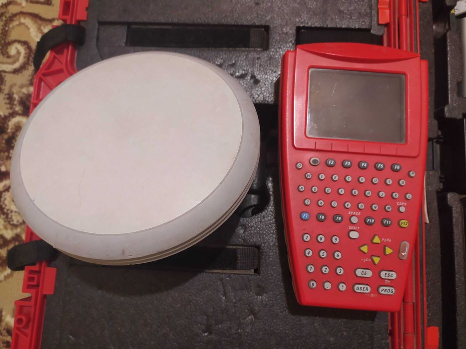 GPS ровер Leica GS09