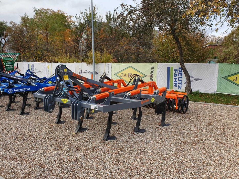 Agregat kultywator bezorkowy SPEC HD 3,0 MANDAM Landstal Agro-Masz