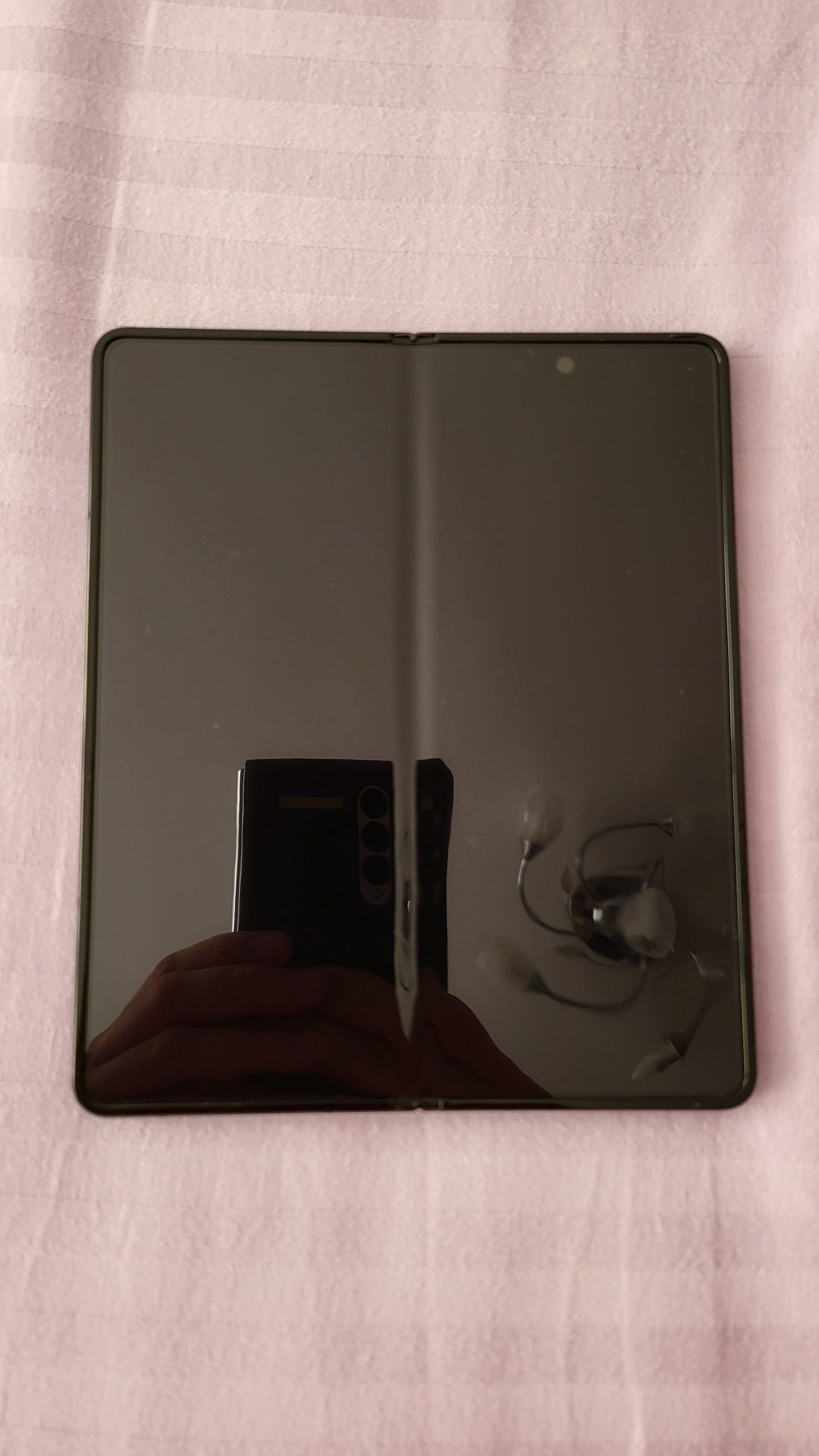 Galaxy fold 4 256gb