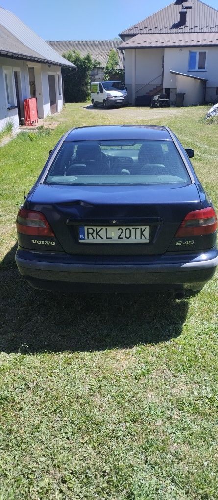Volvo S40 tylko w całości