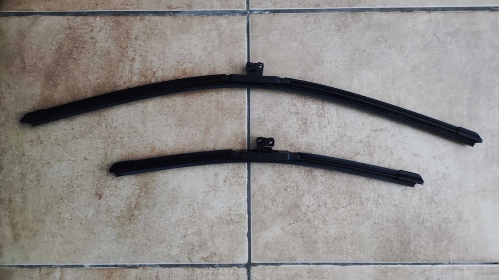 Wycieraczki samochodowe