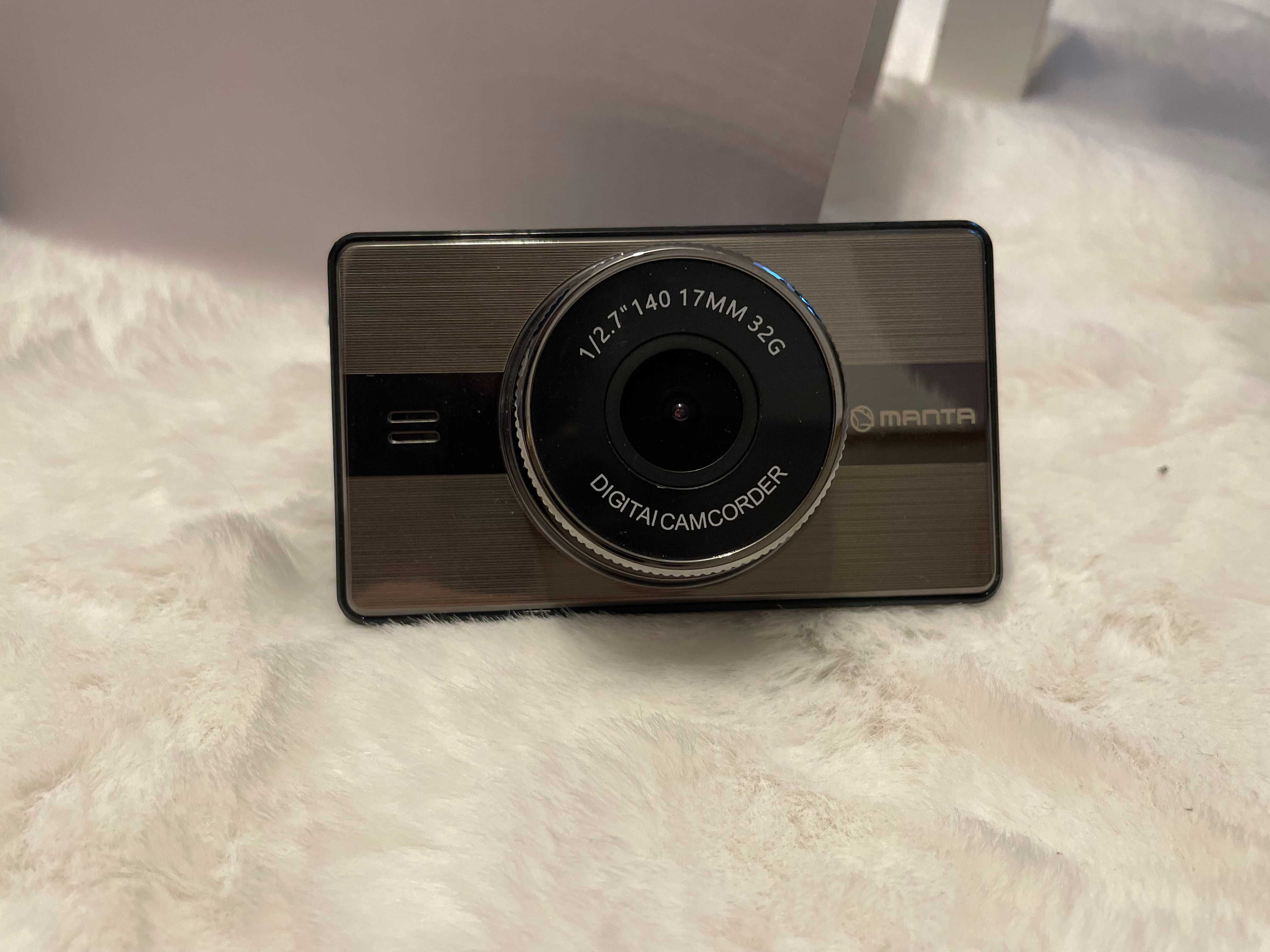 Kamera samochodowa / Wideorejestrator Manta DVR503F