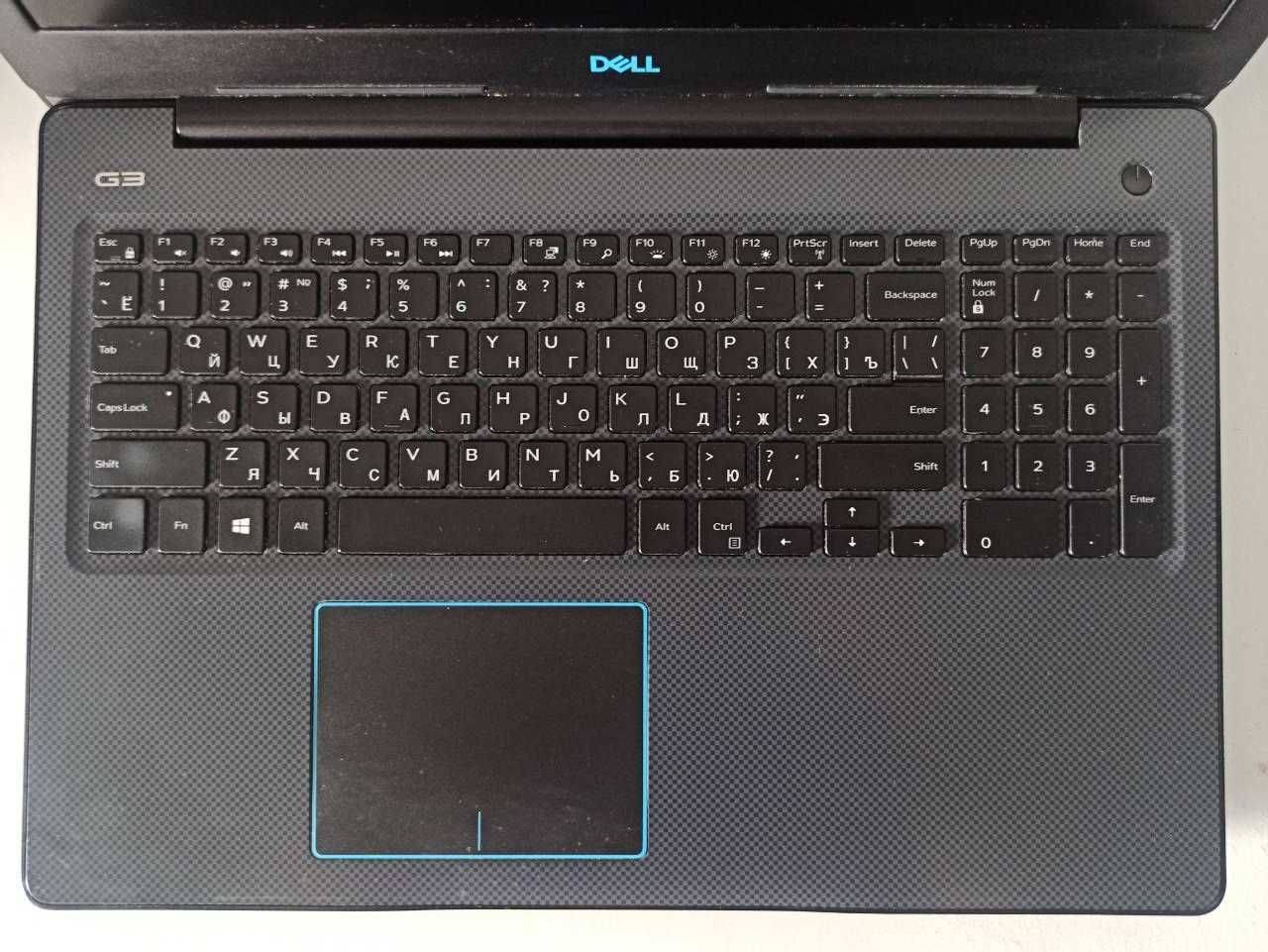 Dell G3 3579/ i5-8300H/16GB/ SSD128gb+HDD1TB/ Win10/ GTX1050
