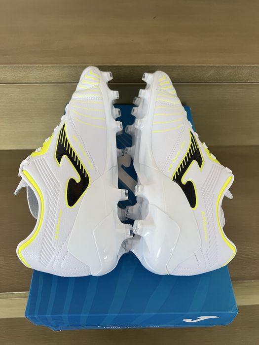 Chuteiras JOMA Score