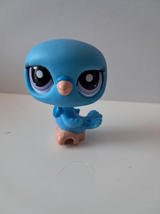 Littlest pet shop lps