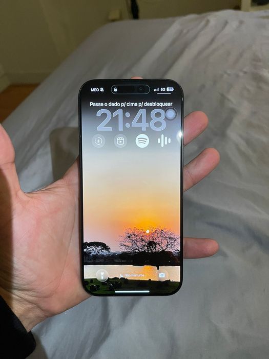 IPHONE 16 pro max 16GB