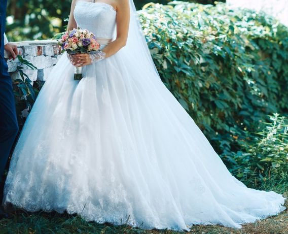 Продам шикарное свадебное платье (Англия) Love Bride