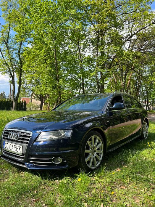 Audi a4b8 kombi 2.0 TDI 170km 3x S-Line Full opcja