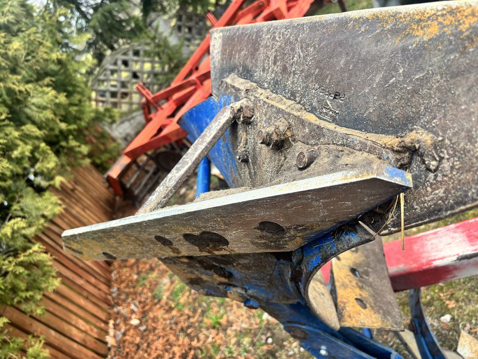 Pług 3 skibowy obrotowy Frost Mosel ścinacze kólko