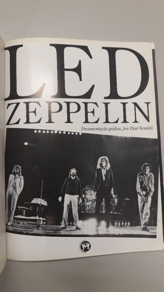 Led Zeppelin - Documentação gráfica (Paul Kendall)