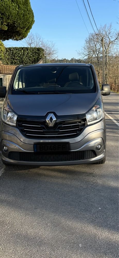 Renault Trafic 1.6 dci 6lugares 2018 ………