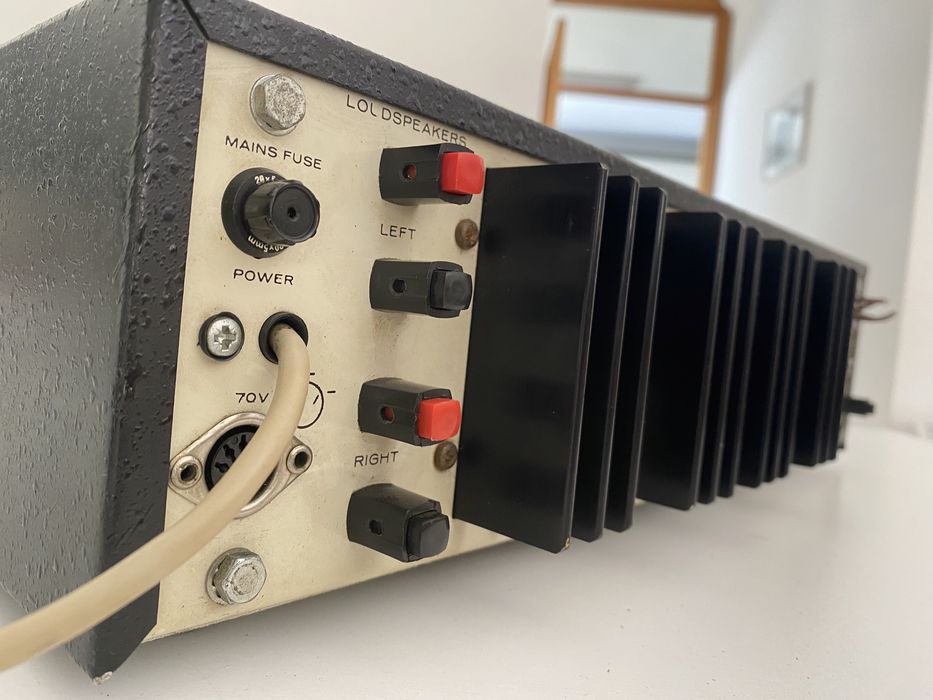 Amplificador  Radford HD-250