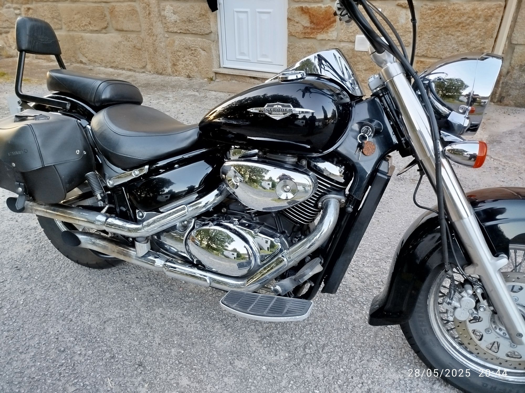 Vendo Mota Suzuki Intruder